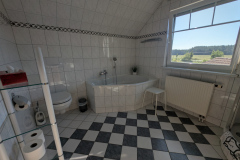 PXL_20250831_073429931